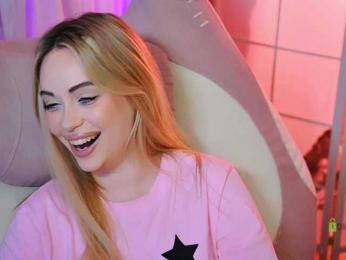 -ANN webcam bongacams model stream image