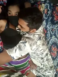 hottiess69 webcam model stream image