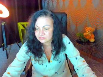 IrissMoon webcam model stream image