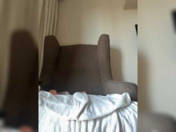 Linnea-67 webcam model stream image