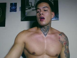 Lucifer Starr webcam model stream image