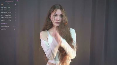 AstridAdkison webcam cam4 model stream image