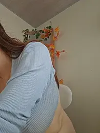 valery_mora webcam model stream image