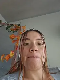 valery_mora webcam model stream image