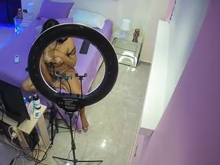 voyeurcam-casa-salsa-bedroom-13 webcam model stream image