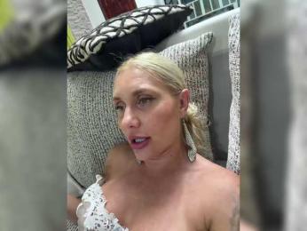Tvoyasamka77 webcam bongacams model stream image