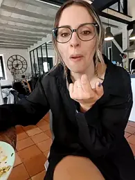 Jade_Emeraud webcam model stream image