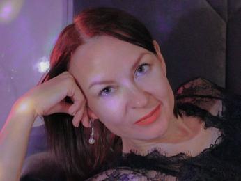 NikaGentle webcam model stream image