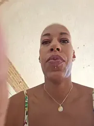 Goldenlace webcam stripchat model stream image