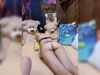 Cottoncandy1-1 webcam bongacams model stream image