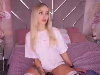 cherrishlulu webcam chaturbate model stream image