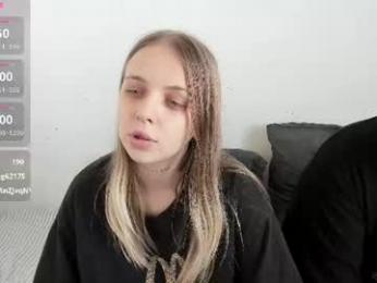 alice_halle webcam model stream image