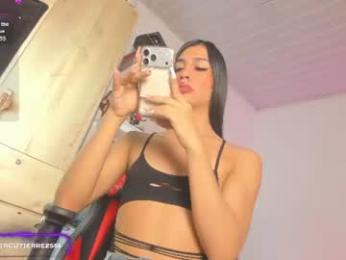 _valeriaa webcam model stream image