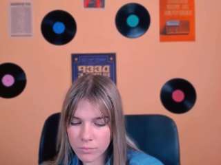 kristy-moon webcam model stream image