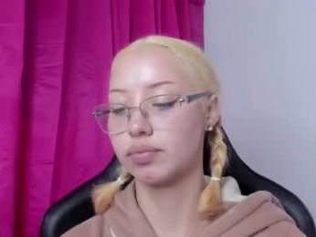 karodu webcam chaturbate model stream image