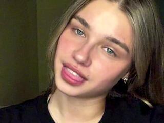 Brittany Stumpf webcam model stream image