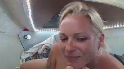 Doucelouve9 webcam model stream image