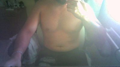 Yuls_7 webcam model stream image