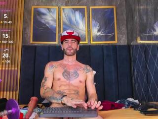 Viyuyo E webcam model stream image