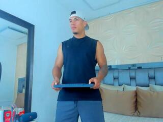 Max Mayers webcam model stream image