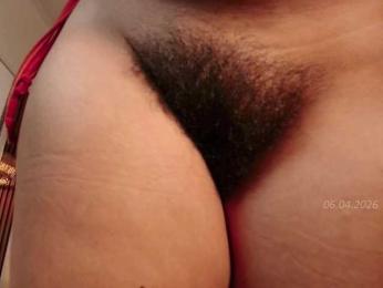 Alice-blaker webcam model stream image