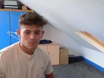 adr_twink webcam model stream image