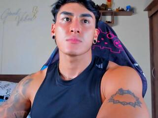 Taylor Mclane webcam model stream image