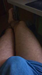 polli_play webcam model stream image
