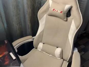 masonsilver_ webcam model stream image