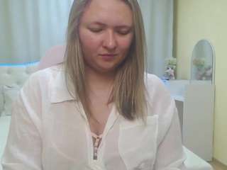 sallyverda webcam camsoda model stream image