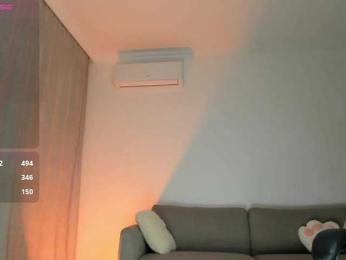 Nottiniam webcam bongacams model stream image