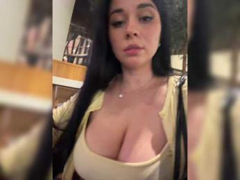 Happy_Doll webcam model stream image