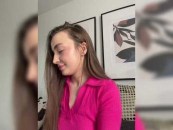 ChloeMeow webcam model stream image