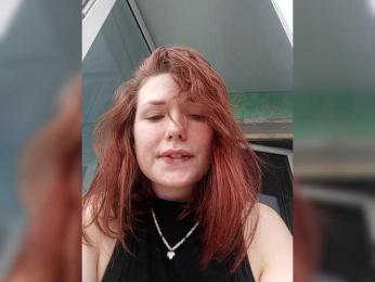 Horny-Lina webcam bongacams model stream image