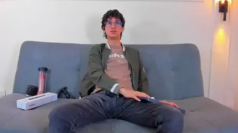 Cum_hunters webcam model stream image