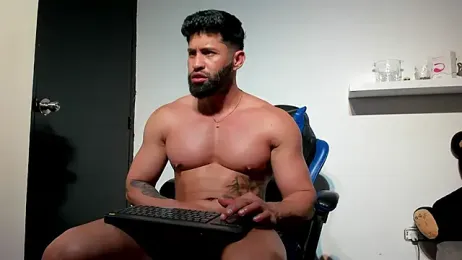 RikyAaron webcam stripchat model stream image