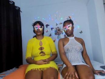 Queenbees webcam model stream image