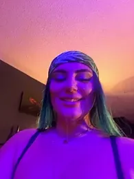 lovely_beast webcam model stream image