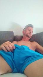 andaluz39hot3 webcam model stream image