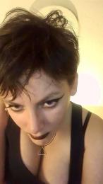 Eowine webcam model stream image