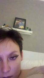 Eowine webcam model stream image