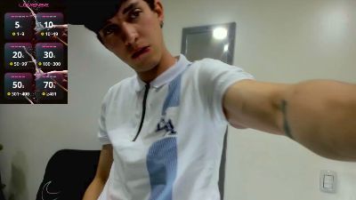 Jheampiero webcam cam4 model stream image