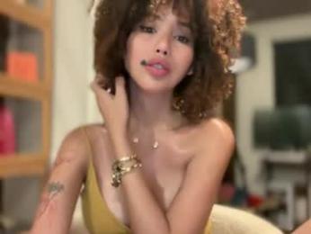missxolga webcam model stream image