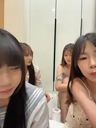yang818 webcam model stream image