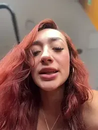 ariiel_ webcam model stream image