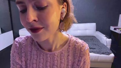 ShilaButtrick webcam model stream image