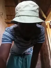 younggblackkCOCK19 webcam stripchat model stream image