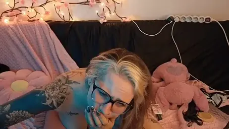sullye webcam model stream image