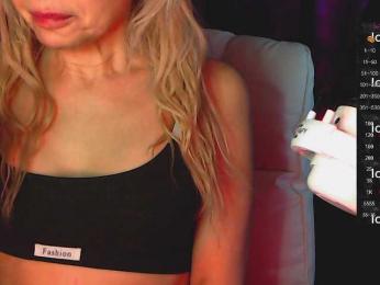 Margo77-1 webcam model stream image
