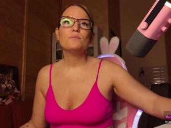 Findom_Lady_Shine webcam model stream image